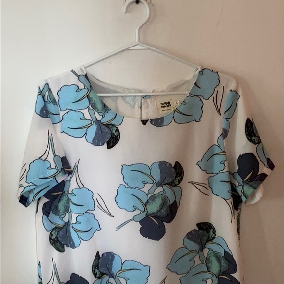 Molly Bracken flower dress - Picture 3 of 3